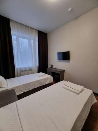 Отель Hotel Nova Липецк Двухместный номер с 2 отдельными кроватями-2